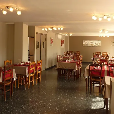 Ξενοδοχείο Chez Nous 3*