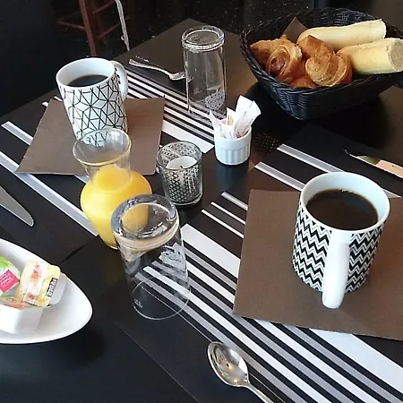 Chez Nous Ξενοδοχείο